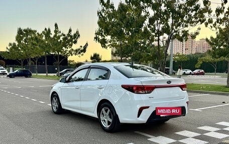 KIA Rio IV, 2017 год, 970 000 рублей, 3 фотография