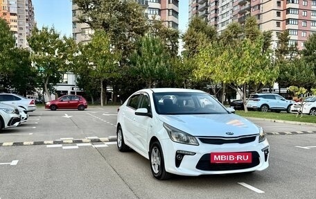 KIA Rio IV, 2017 год, 970 000 рублей, 6 фотография