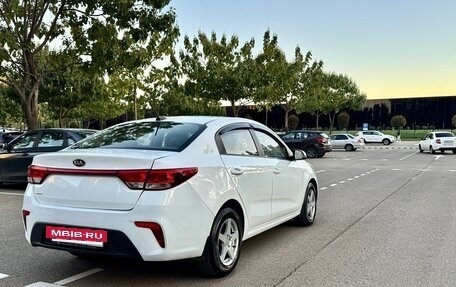 KIA Rio IV, 2017 год, 970 000 рублей, 5 фотография
