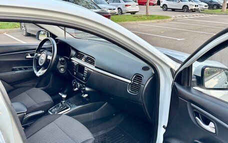 KIA Rio IV, 2017 год, 970 000 рублей, 9 фотография