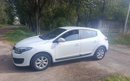 Renault Megane III, 2014 год, 1 050 000 рублей, 2 фотография