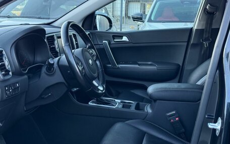 KIA Sportage IV рестайлинг, 2018 год, 2 050 000 рублей, 10 фотография