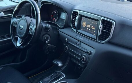 KIA Sportage IV рестайлинг, 2018 год, 2 050 000 рублей, 25 фотография