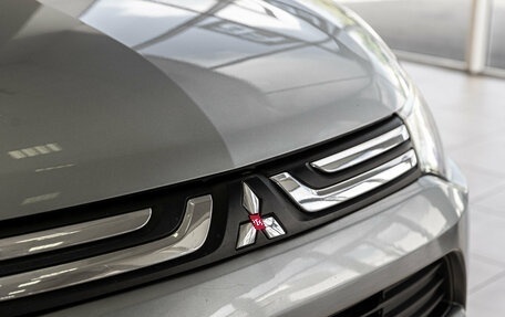 Mitsubishi Outlander III рестайлинг 3, 2012 год, 1 000 000 рублей, 11 фотография