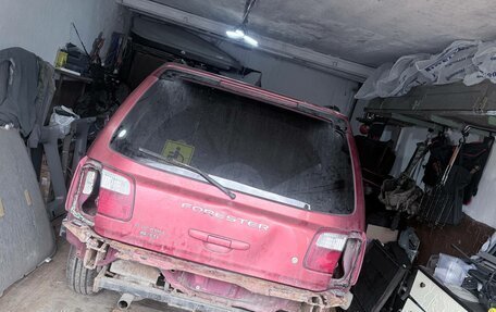 Subaru Forester, 2000 год, 280 000 рублей, 2 фотография