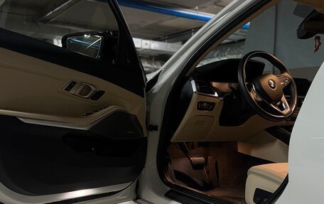 BMW 3 серия, 2020 год, 3 560 000 рублей, 20 фотография