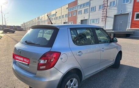 Skoda Fabia II, 2012 год, 340 000 рублей, 3 фотография