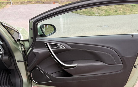 Opel Astra J, 2012 год, 1 060 000 рублей, 11 фотография