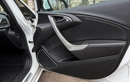 Opel Astra J, 2012 год, 790 000 рублей, 15 фотография