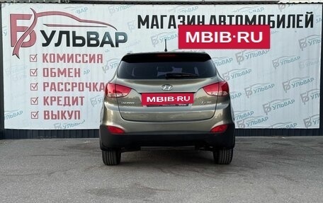 Hyundai ix35 I рестайлинг, 2010 год, 1 170 000 рублей, 5 фотография