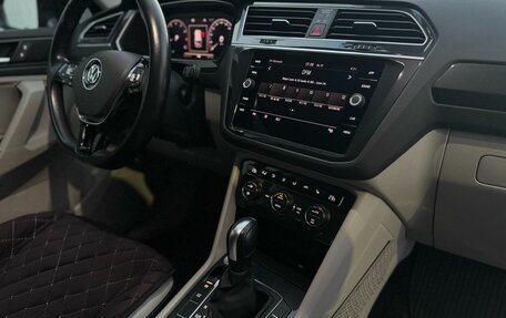 Volkswagen Tiguan II, 2020 год, 3 250 000 рублей, 26 фотография