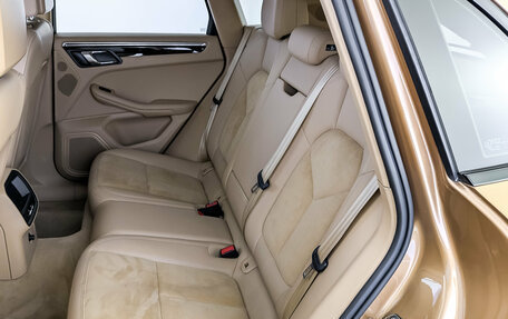 Porsche Macan I рестайлинг, 2015 год, 2 720 000 рублей, 12 фотография