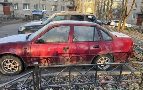 Daewoo Nexia I рестайлинг, 2011 год, 90 000 рублей, 3 фотография