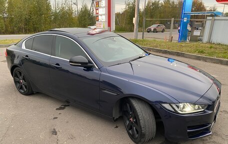 Jaguar XE I рестайлинг, 2018 год, 1 950 000 рублей, 3 фотография