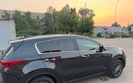KIA Sportage IV рестайлинг, 2018 год, 1 850 000 рублей, 3 фотография