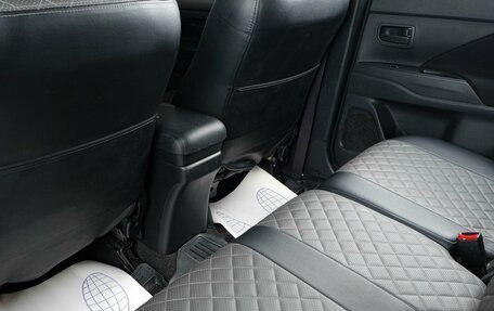 Mitsubishi Outlander III рестайлинг 3, 2017 год, 1 949 000 рублей, 9 фотография
