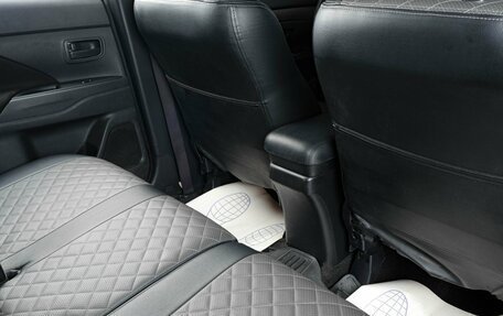 Mitsubishi Outlander III рестайлинг 3, 2017 год, 1 949 000 рублей, 10 фотография