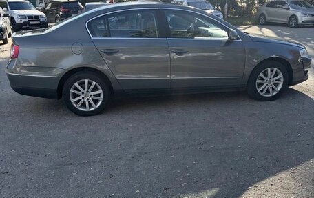 Volkswagen Passat B6, 2006 год, 690 000 рублей, 11 фотография