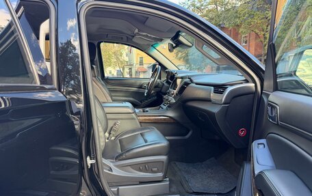 Chevrolet Tahoe IV, 2016 год, 6 800 000 рублей, 4 фотография
