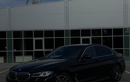 BMW 5 серия, 2022 год, 5 200 000 рублей, 2 фотография