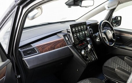 Mitsubishi Delica D:5 I, 2019 год, 3 349 000 рублей, 14 фотография