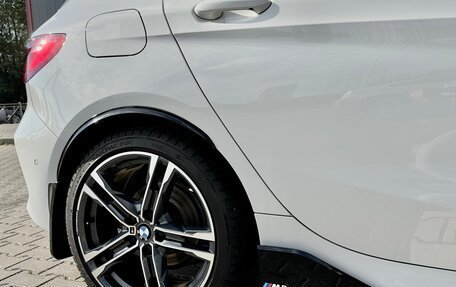 BMW 1 серия, 2021 год, 2 600 000 рублей, 8 фотография