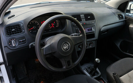 Volkswagen Polo VI (EU Market), 2011 год, 610 000 рублей, 10 фотография
