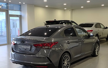 Hyundai Solaris II рестайлинг, 2021 год, 1 595 000 рублей, 9 фотография