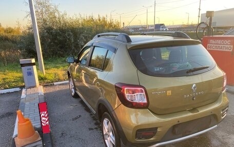 Renault Sandero II рестайлинг, 2017 год, 900 000 рублей, 2 фотография