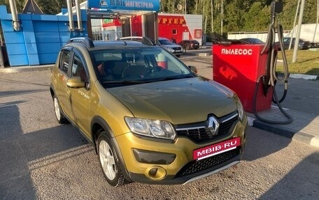 Renault Sandero II рестайлинг, 2017 год, 900 000 рублей, 14 фотография