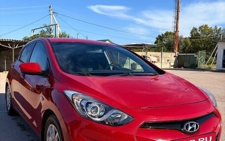 Hyundai i30 II рестайлинг, 2012 год, 980 000 рублей, 2 фотография