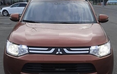 Mitsubishi Outlander III рестайлинг 3, 2012 год, 1 850 000 рублей, 1 фотография
