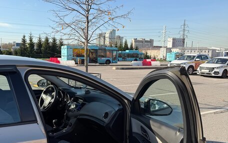 Chevrolet Cruze II, 2011 год, 650 000 рублей, 7 фотография
