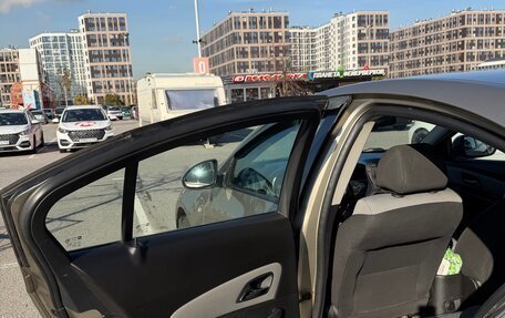 Chevrolet Cruze II, 2011 год, 650 000 рублей, 10 фотография