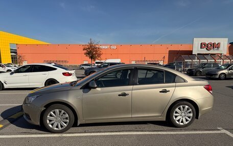 Chevrolet Cruze II, 2011 год, 650 000 рублей, 3 фотография