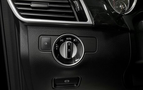 Mercedes-Benz GLS, 2016 год, 4 240 000 рублей, 28 фотография