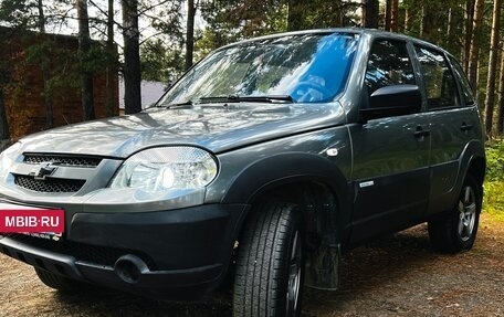 Chevrolet Niva I рестайлинг, 2013 год, 520 000 рублей, 18 фотография
