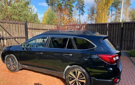 Subaru Outback IV рестайлинг, 2020 год, 2 900 000 рублей, 2 фотография