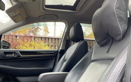 Subaru Outback IV рестайлинг, 2020 год, 2 900 000 рублей, 10 фотография