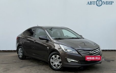 Hyundai Solaris II рестайлинг, 2015 год, 850 000 рублей, 3 фотография