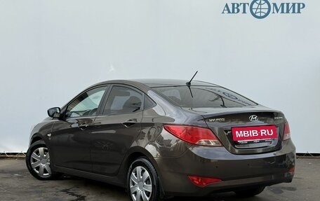 Hyundai Solaris II рестайлинг, 2015 год, 850 000 рублей, 7 фотография