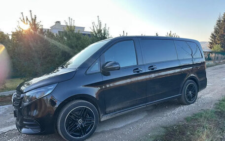Mercedes-Benz V-Класс, 2024 год, 11 500 000 рублей, 16 фотография