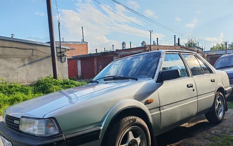 Mazda 626, 1987 год, 300 000 рублей, 4 фотография