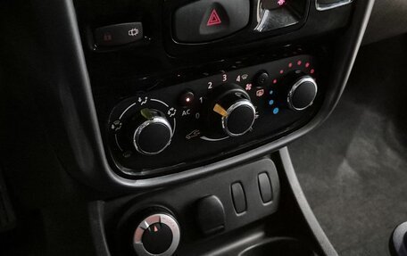Renault Duster I рестайлинг, 2014 год, 979 000 рублей, 12 фотография