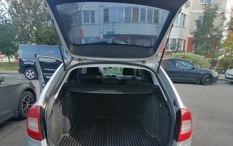 Skoda Octavia, 2010 год, 650 000 рублей, 3 фотография
