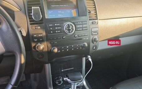 Nissan Pathfinder, 2011 год, 1 700 000 рублей, 3 фотография