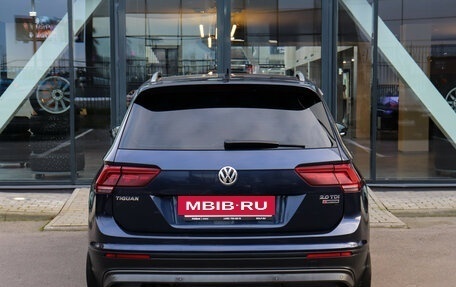 Volkswagen Tiguan II, 2017 год, 2 197 000 рублей, 5 фотография