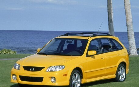 Mazda Protege, 2001 год, 217 059 рублей, 1 фотография