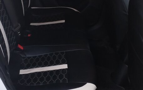 KIA Rio IV, 2018 год, 1 000 000 рублей, 9 фотография