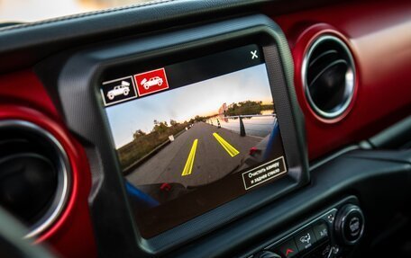 Jeep Wrangler, 2022 год, 5 800 000 рублей, 33 фотография